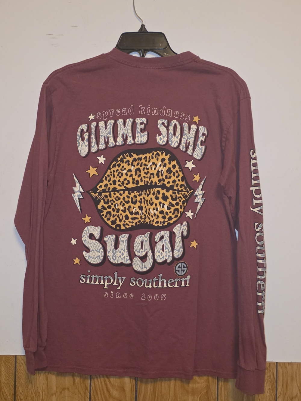 Simply Southern Burgundy Long-Sleeve 'Gimme Some Sugar' Leopard Lips Tee